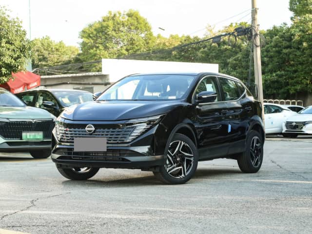 Nissan Qashqai II Рестайлинг 2 2.0 CVT