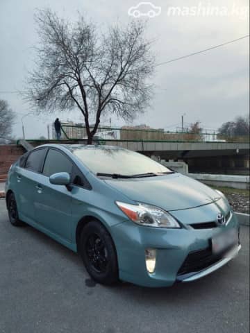 Toyota Prius III Рестайлинг (XW30) 1.8hyb AT
