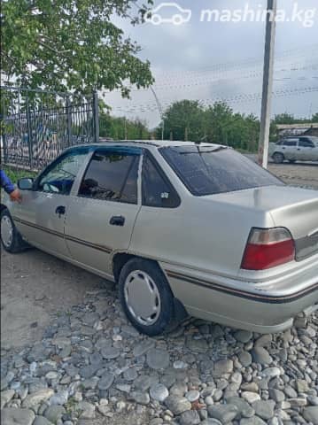 Daewoo Nexia I 1.5 MT