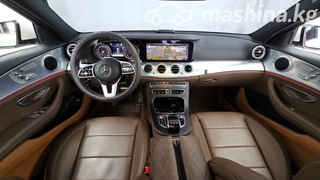 Mercedes-Benz E-Класс V (W213, S213, C238) Рестайлинг 250 2.0 AT