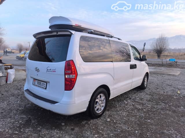 Hyundai Starex (H-1) II 2.5d MT