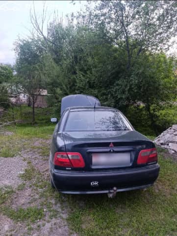 Mitsubishi Carisma 1.8 MT