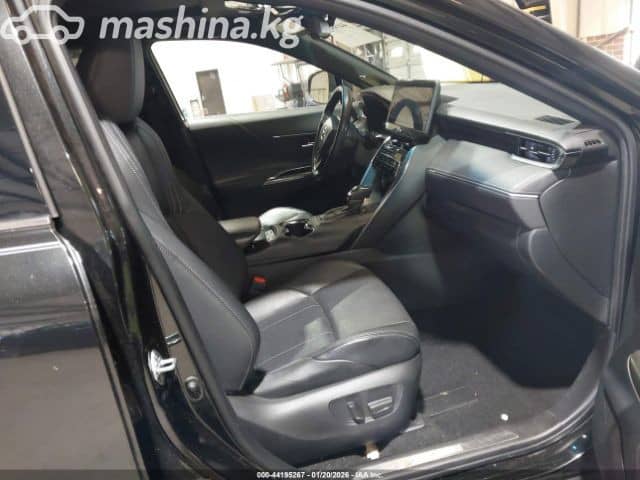 Toyota Venza II 2.5hyb CVT 4WD