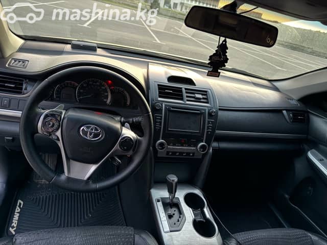 Toyota Camry VII (XV50) 2.5 AT