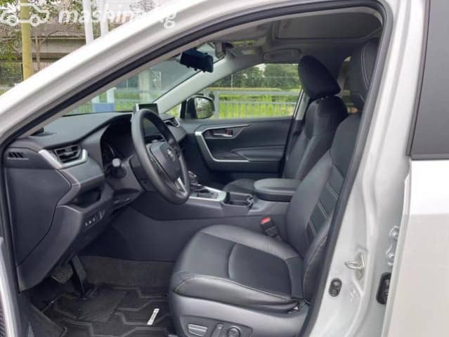 Toyota RAV4 V (XA50) 2.0 CVT