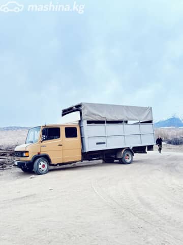 Mercedes-Benz 814