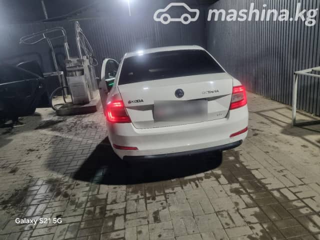 Skoda Octavia III (A7) 1.2 MT