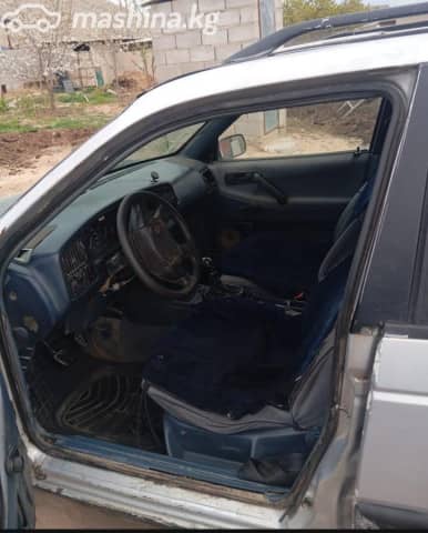 Volkswagen Passat B3 1.8 MT