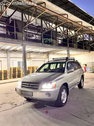 Toyota Highlander I (U20) Рестайлинг 2.4 AT 4WD