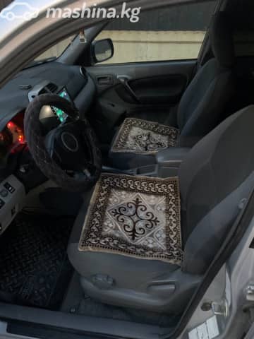 Toyota RAV4 II (XA20) 2.0 AT 4WD