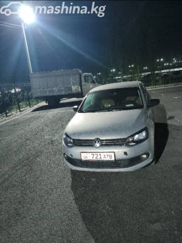 Volkswagen Polo V 1.6 MT
