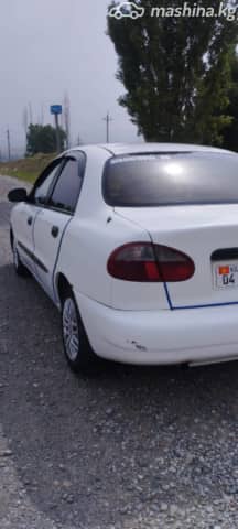 Daewoo Lanos (Sens) 1.5 MT