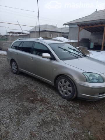 Toyota Avensis II 1.8 MT