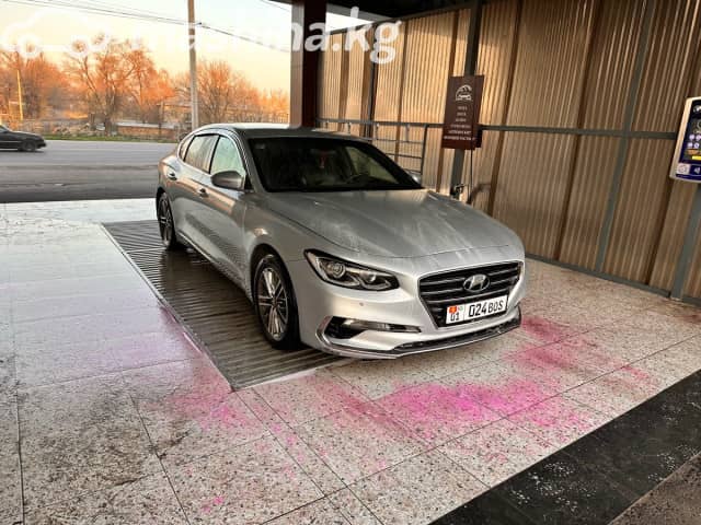Hyundai Grandeur VI 3.0 AT