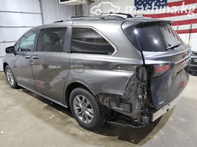 Toyota Sienna IV 2.5hyb AT 4WD
