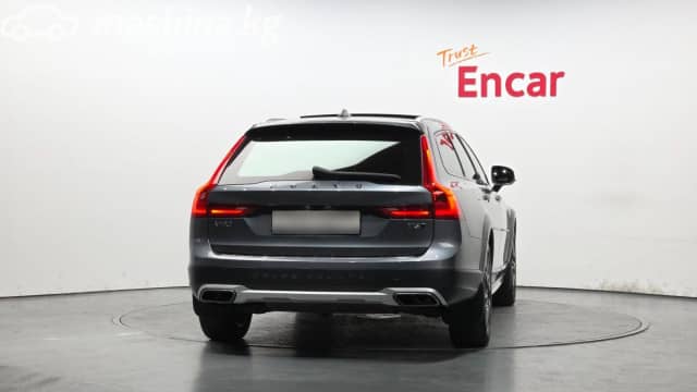 Volvo V90 Cross Country I 2.0 AT 4WD