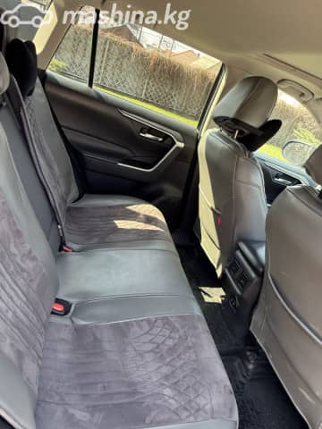 Toyota RAV4 V (XA50) 2.5 AT