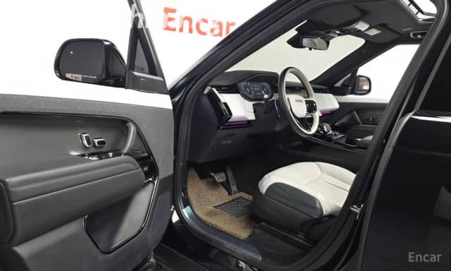 Land Rover Range Rover Sport III P360 MHEV 3.0 AT 4WD
