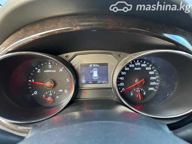 Kia Carnival III 2.2d AT
