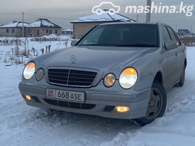 Mercedes-Benz E-Класс II (W210, S210) Рестайлинг 240 2.6 MT