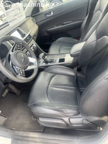 Kia K5 II 2.0 AT