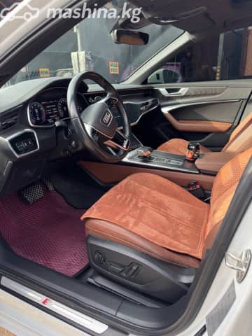 Audi A6 V (C8) 45 TFSI 2.0 AMT
