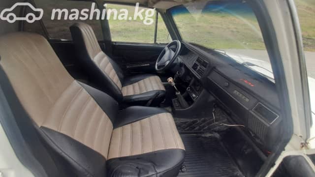 ВАЗ (Lada) 2101 21011 1.3 MT