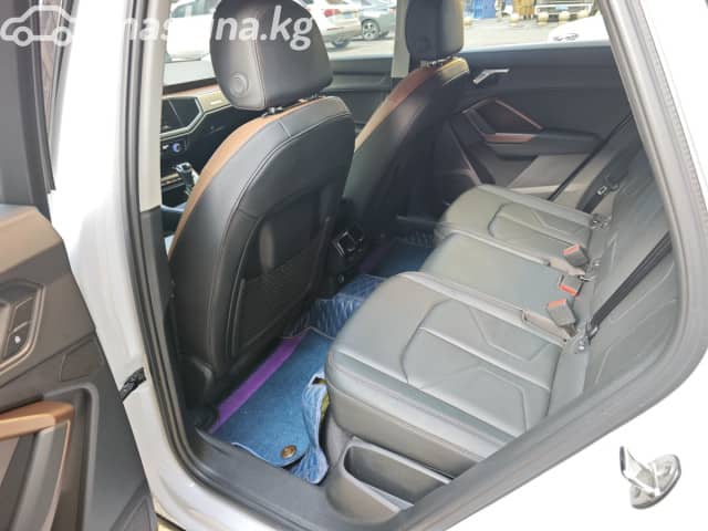 Audi Q3 II (F3) 35 TFSI 1.4 AMT