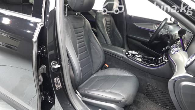Mercedes-Benz E-Класс V (W213, S213, C238) 300 2.0 AT 4WD