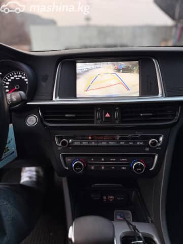 Kia K5 II 2.0 AT