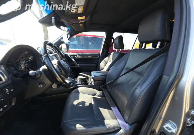 Lexus GX II Рестайлинг 2 460 4.6 AT 4WD