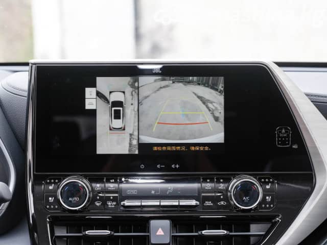 Toyota Highlander IV (U70) 2.5hyb AT