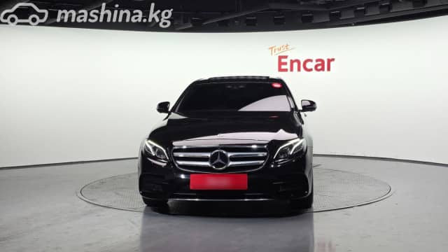 Mercedes-Benz E-Класс V (W213, S213, C238) 300 2.0 AT 4WD