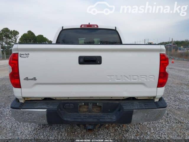 Toyota Tundra II Рестайлинг CrewMax 5.7 AT 4WD