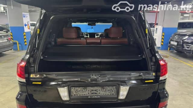Lexus LX III Рестайлинг 570 5.7 AT 4WD