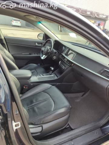 Kia K5 II 2.0 AT