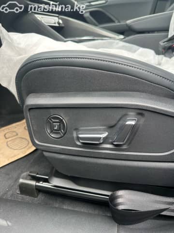 Audi Q5 III 40 TFSI 2.0 AMT 4WD