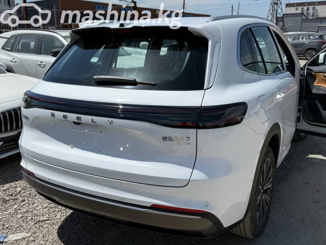 Geely Galaxy Starship 7 8.5 kWh 1.5hyb AT