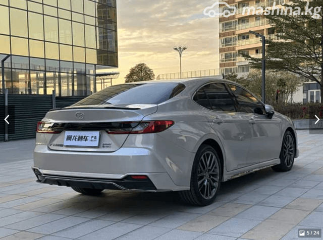 Toyota Camry IX (XV80) China Market 2.0hyb CVT