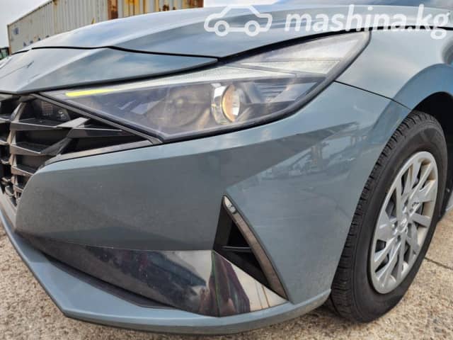 Hyundai Avante VII 1.6 AT