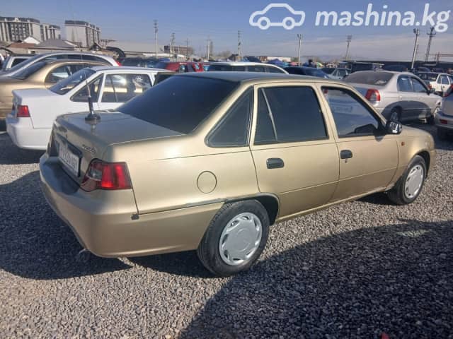 Daewoo Nexia I Рестайлинг 1.5 MT