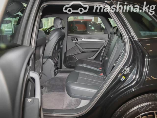 Audi Q5 Sportback I (FY) 45 TFSI 2.0 AMT 4WD