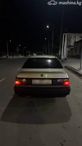 Volkswagen Passat B3 1.8 MT