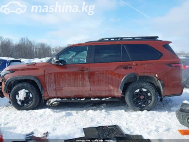 Toyota Sequoia III 3.5hyb AT 4WD