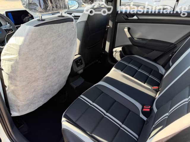 Volkswagen T-Roc I (China Market) 1.5 AMT