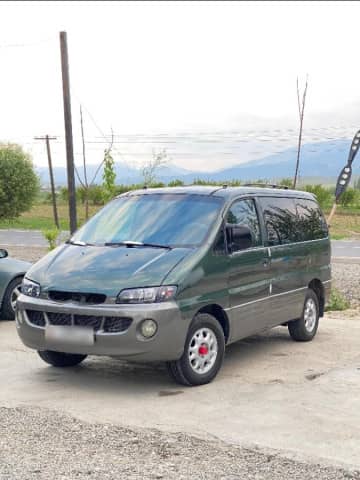 Hyundai Starex (H-1) I 2.5d MT