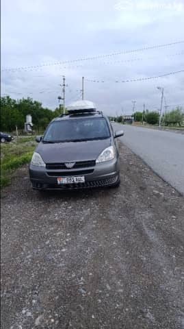 Toyota Sienna II 3.3 AT 4WD