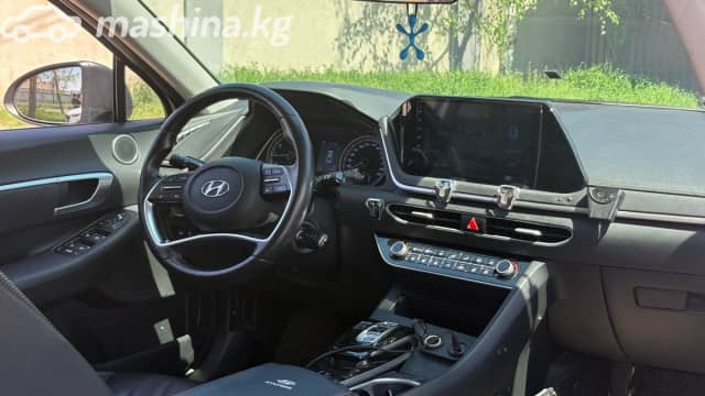 Hyundai Sonata VIII (DN8) 2.0 AT