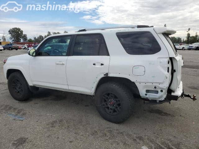 Toyota 4Runner V Рестайлинг 4.0 AT 4WD