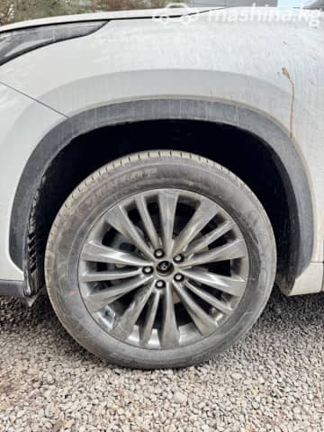 Toyota Highlander IV (U70) 2.0 AT 4WD